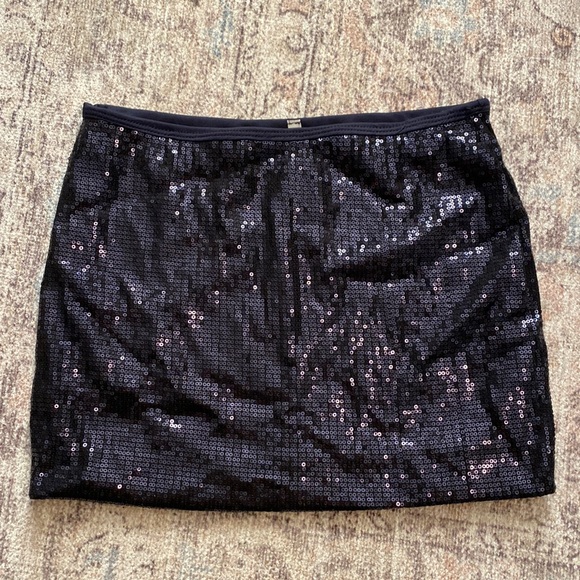 Blue sequin skirt - Picture 1 of 3